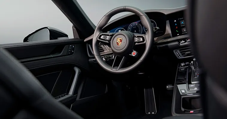 Porsche представляет новую модель 911