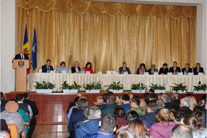 Члены правительства обсудили проблемы жителей района Дрокия