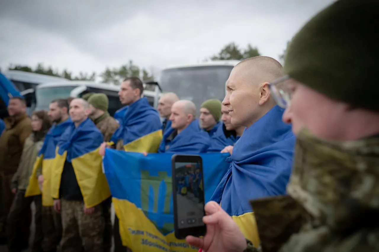 Россия и Украина обменялись военнопленными: 175 на 175