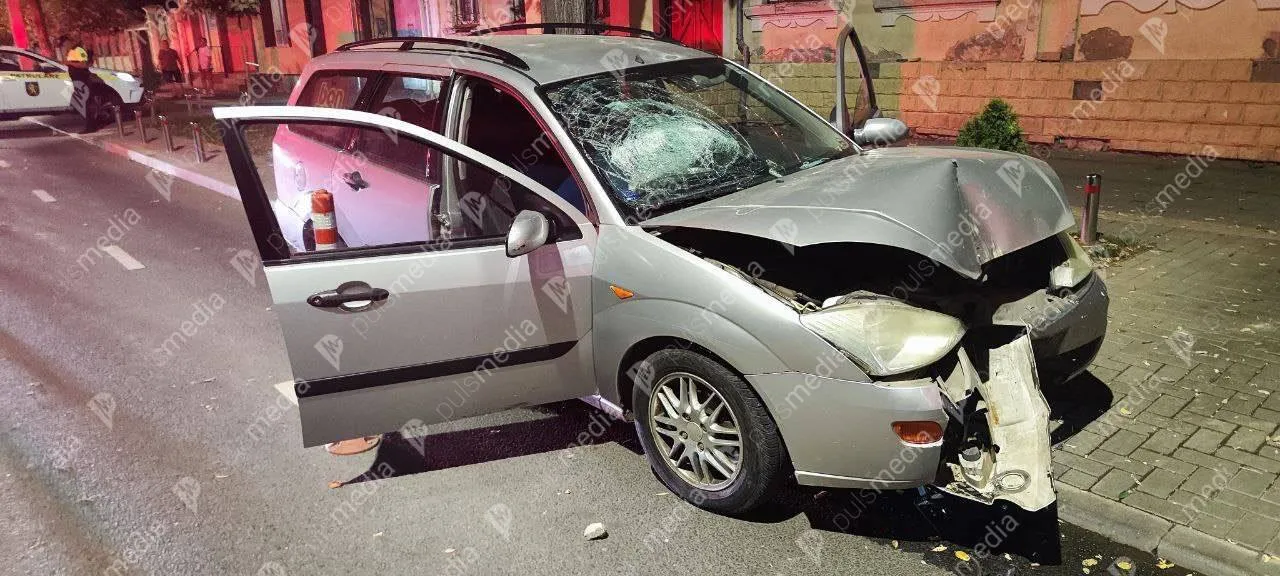 Accident în Capitală: Un bărbat ar fi murit la volan în timp ce încerca să ajungă la spital