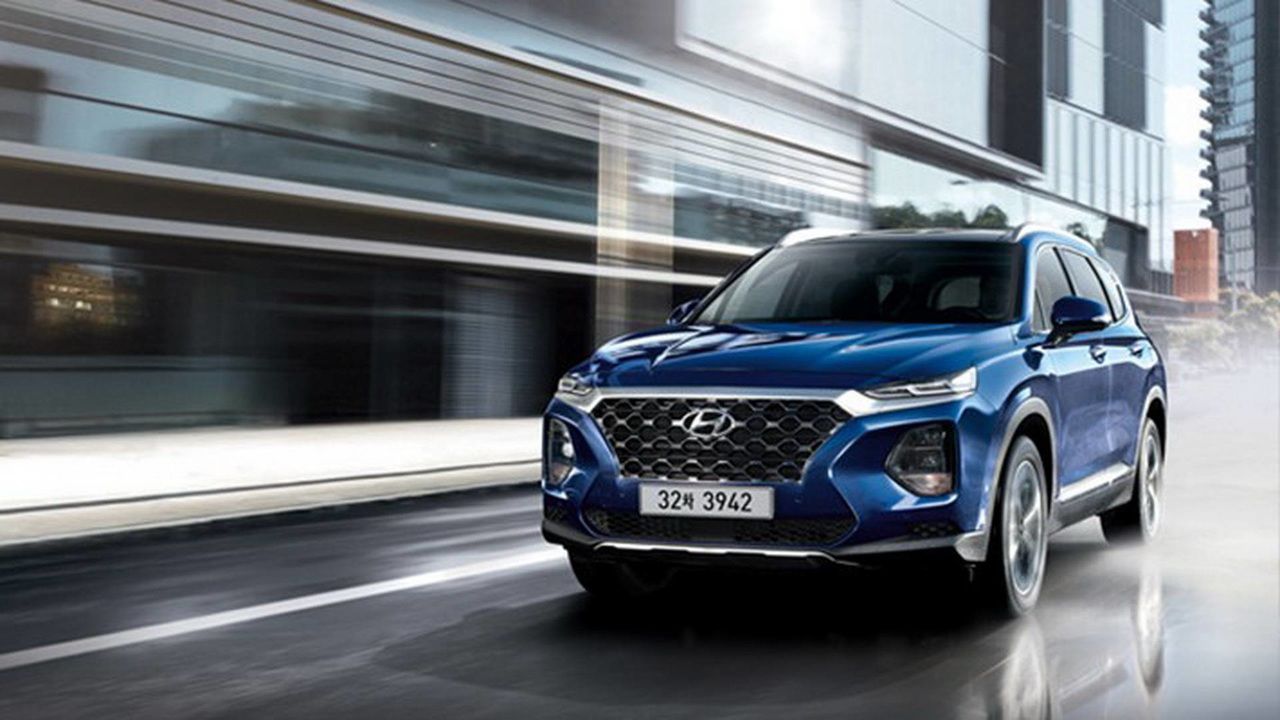 Hyundai рассекретила новое поколение кроссовера Santa Fe
