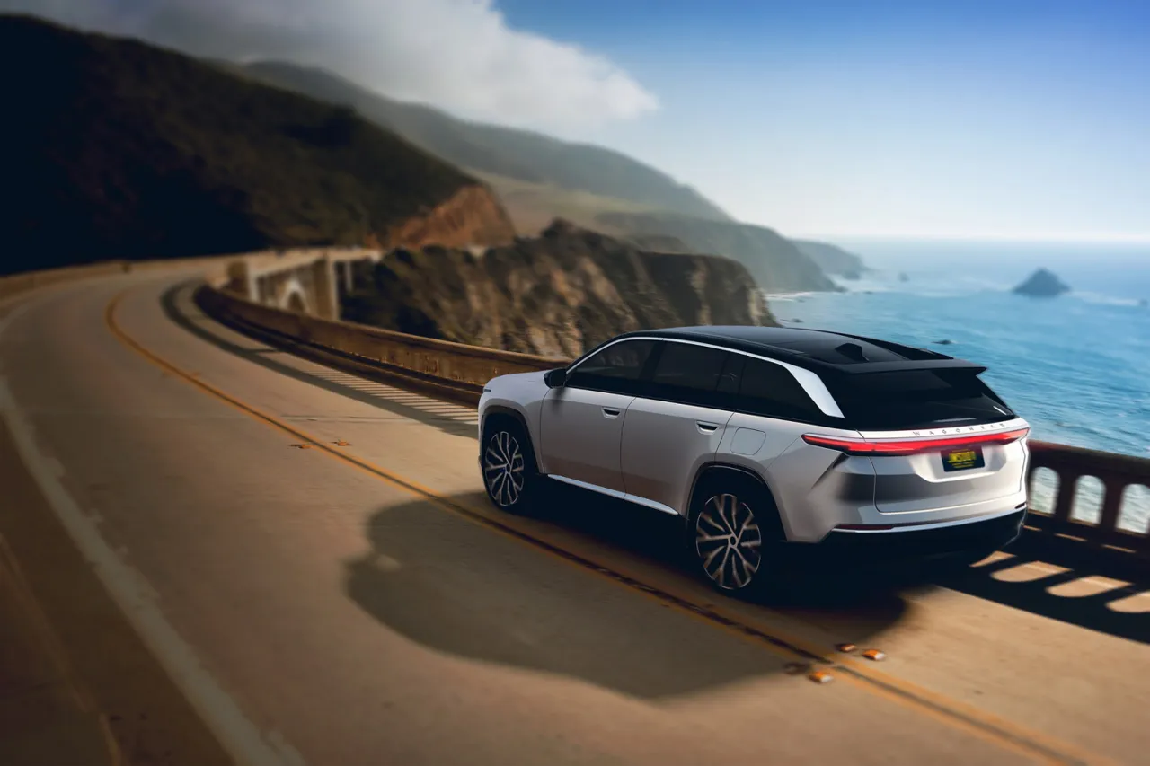Раскрыты подробности нового конкурента Tesla Model X от Jeep