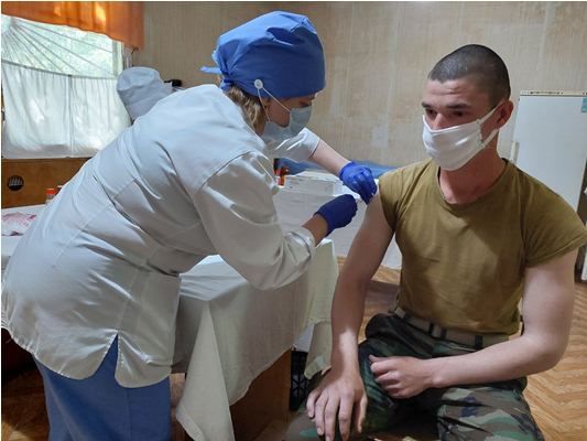 Более 500 военнослужащих Национальной армии Молдовы получили бустерную дозу
