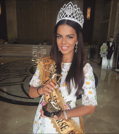 Cum arată ucraineana care a câștigat titlul Mrs. Universe 2016