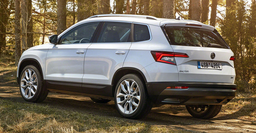 Skoda представила новый компактный кроссовер Karoq