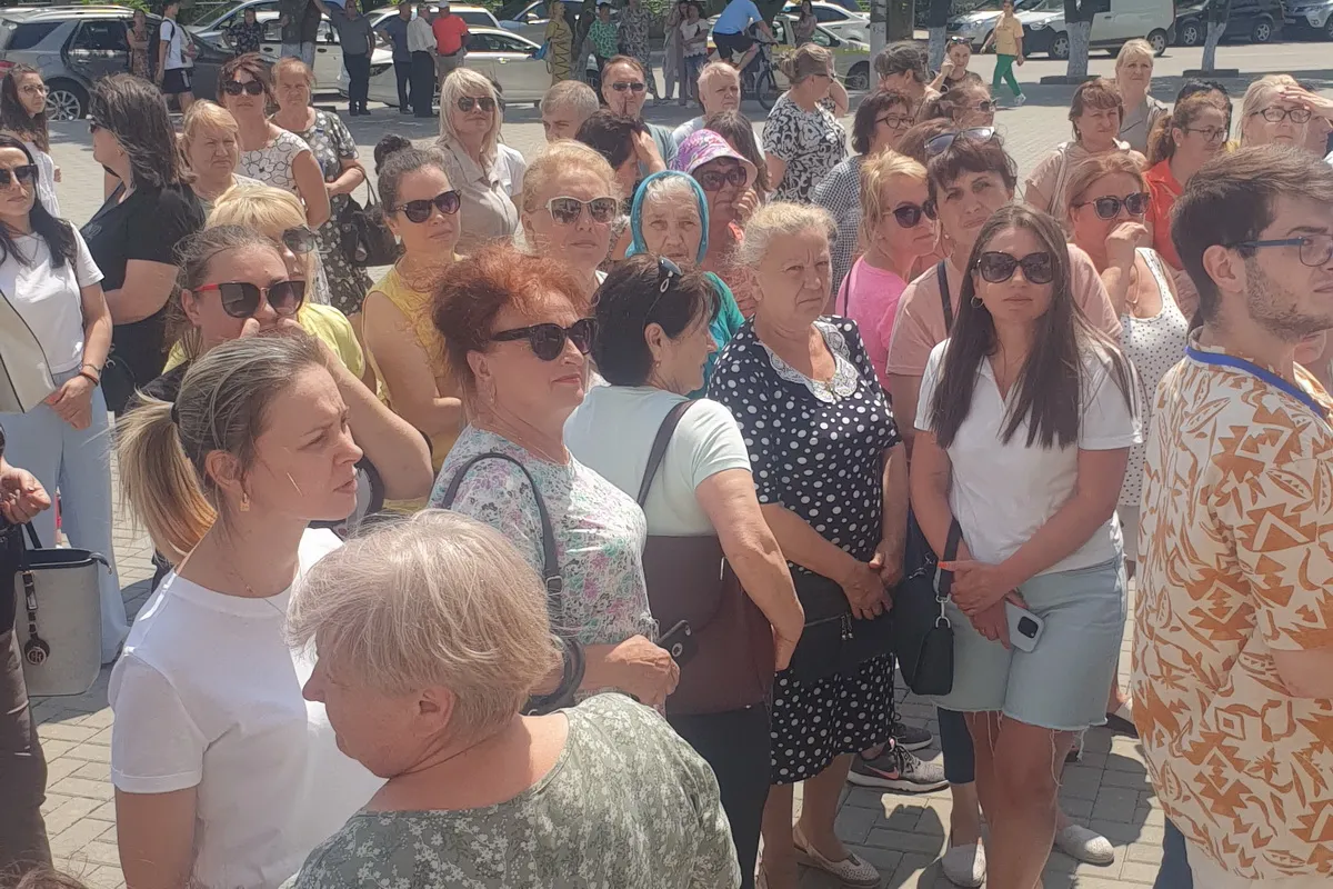 Заседание НСГ прервано – в центре Комрата протест патентообладателей