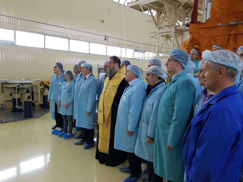 Тираспольский архиепископ освятил в Москве космический спутник