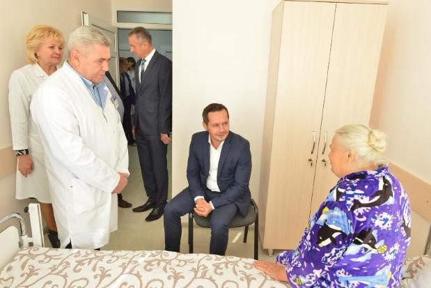 В больнице «Св. Троицы» отремонтировали три отделения
