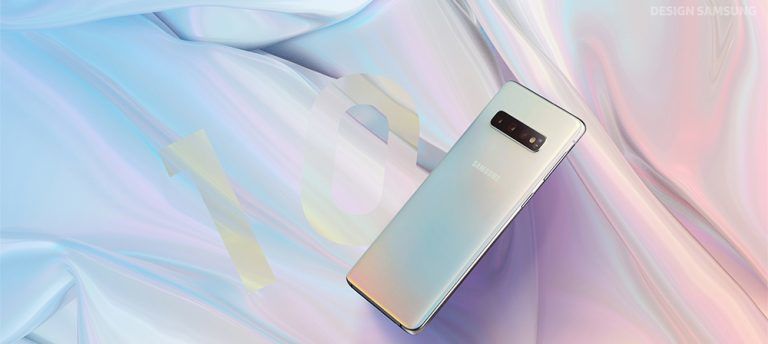 Samsung Electronics: 50 лет инноваций ®