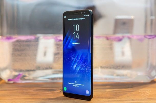 Samsung презентовал флагманский смартфон Galaxy S8