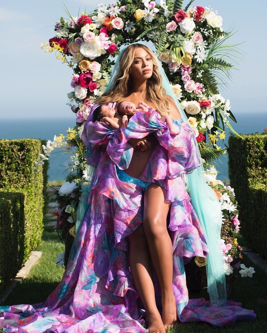 Prima fotografie cu gemenii lui Beyoncé. Micuții sunt adorabili