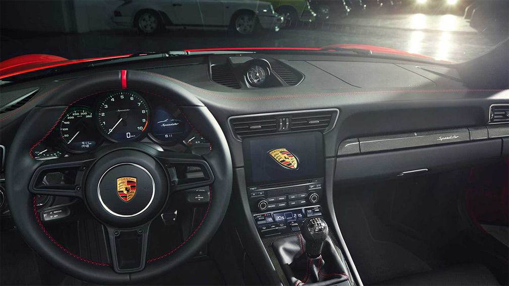 Новый Porsche 911 стал спидстером