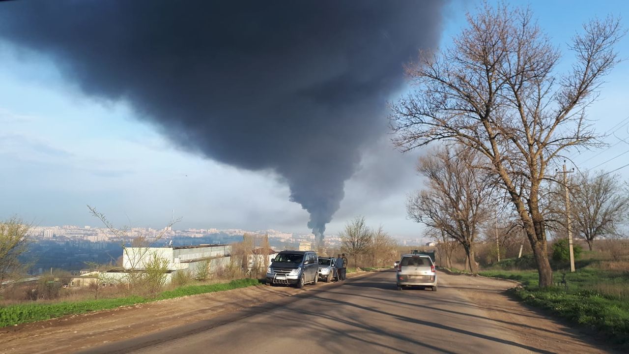 В Кишиневе произошел сильный пожар на складе с краской