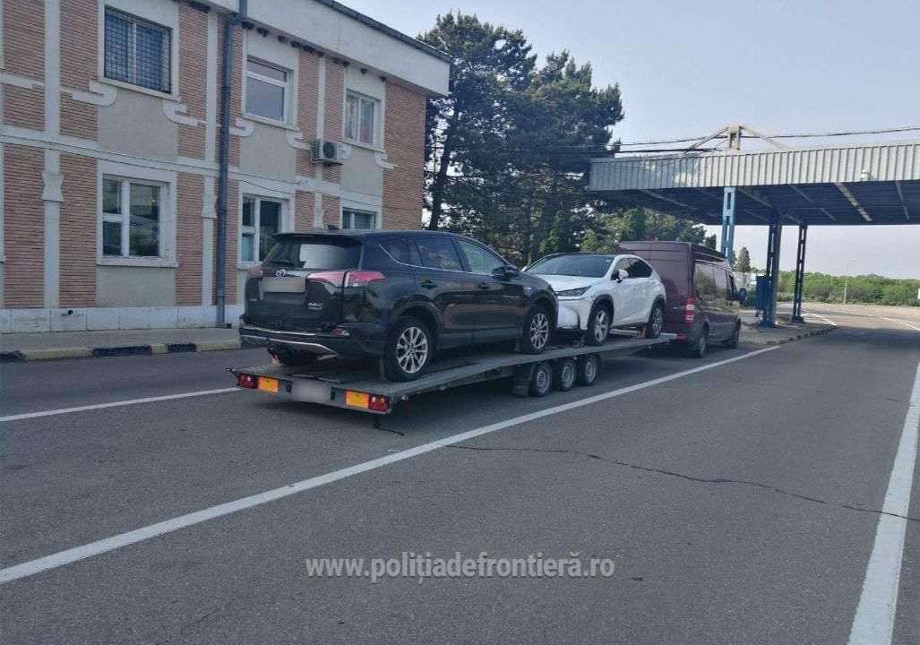 Молдаване перегоняли Toyota и Lexus, угнанные в Германии