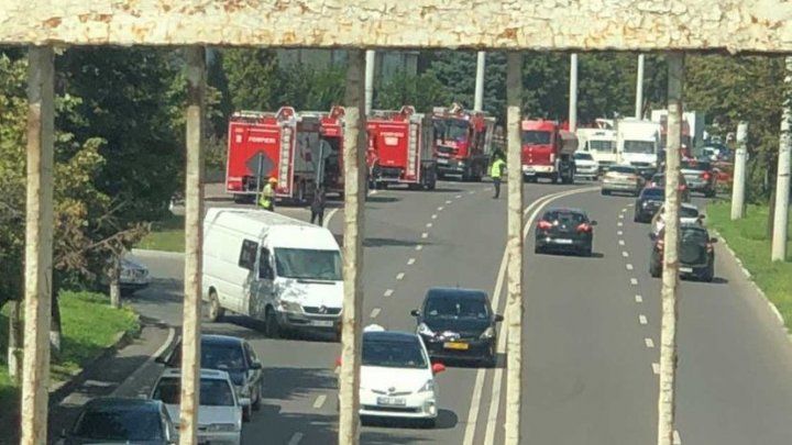В центральной части Кишинёва произошел пожар на мебельной фабрике