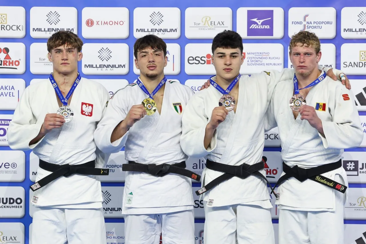 Вадим Гимбовский завоевал бронзу на чемпионате Европы по дзюдо среди спортсменов до 21 года