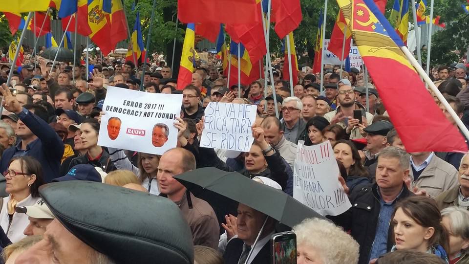 В центре Кишинева прошел гражданский протест