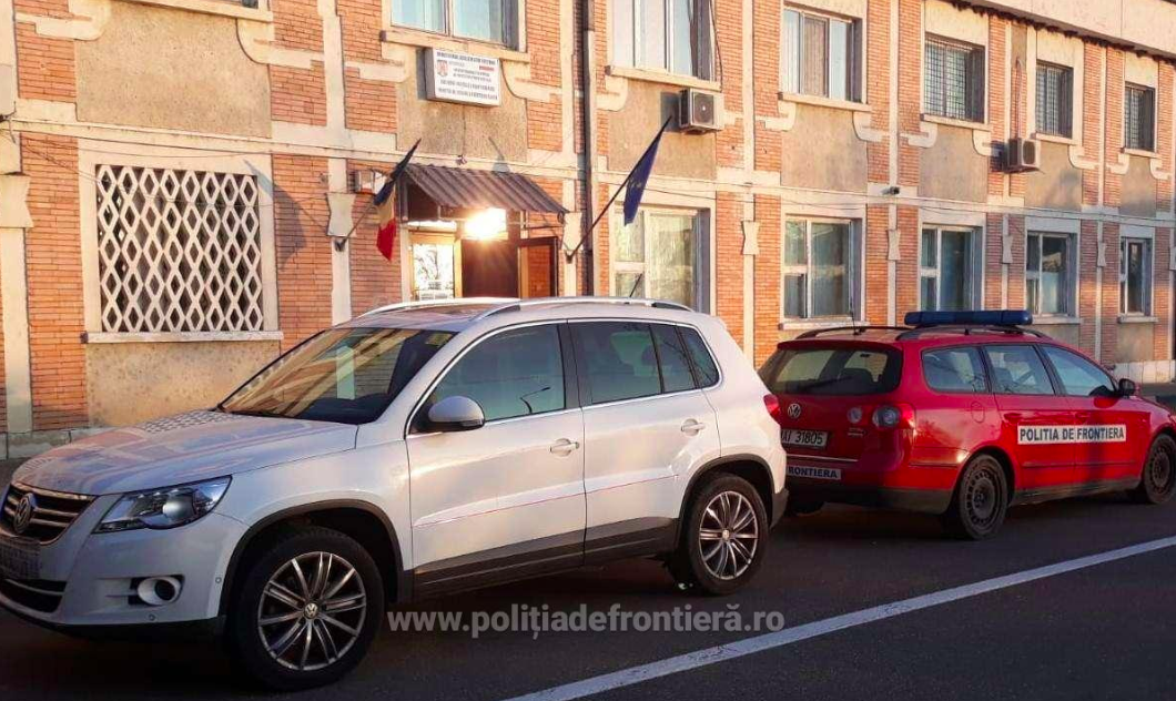 У молдаванина на границе Румынии изъяли Volkswagen, угнанный во Франции