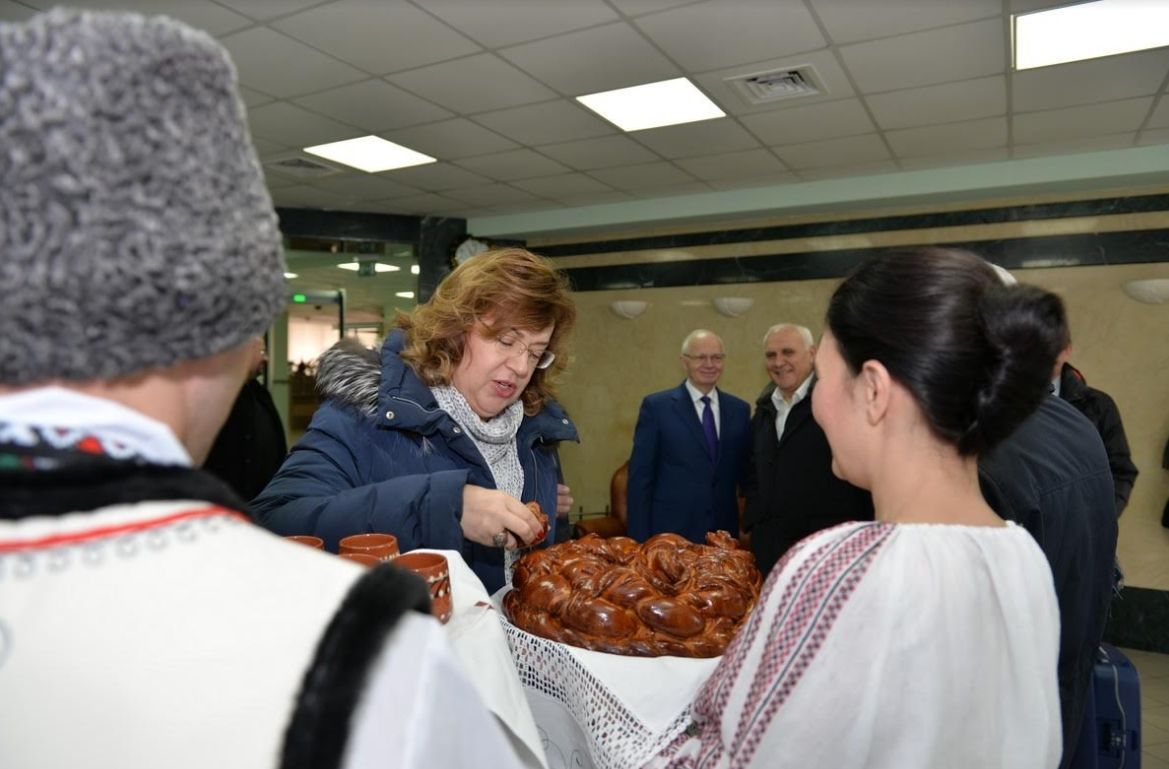 В Кишинев для участия в XIV Внеочередном Съезде ПСРМ прибыла делегация из России