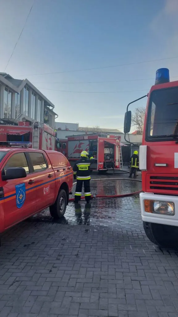 В Кишиневе произошел пожар на складе