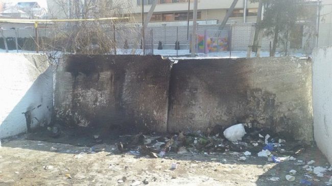 Вандалы из Яловен перешли на новый уровень – сожжение мусорных баков