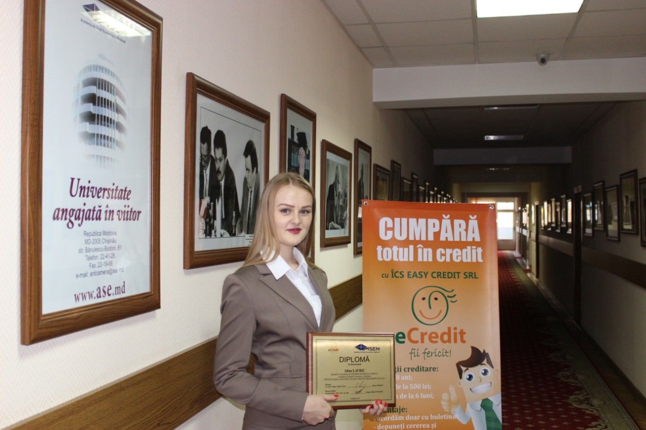 Вручение дипломов и стипендии от Easy Credit 2018-2019 отличившимся студентам USM и ASEM ®