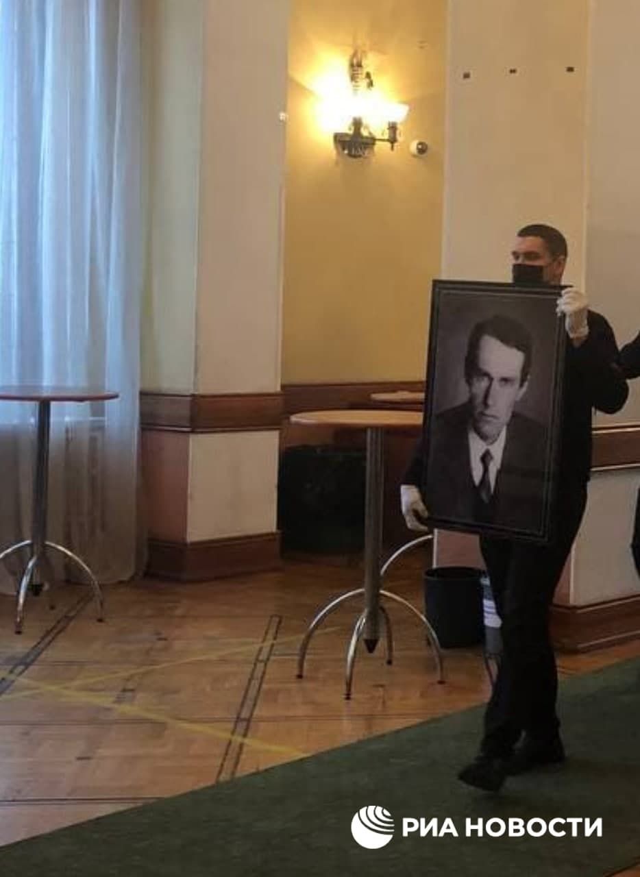 В Москве простились с писателем-сатириком Коклюшкиным