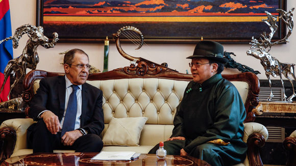 Serghei Lavrov a apărut în blugi pe covorul roșu