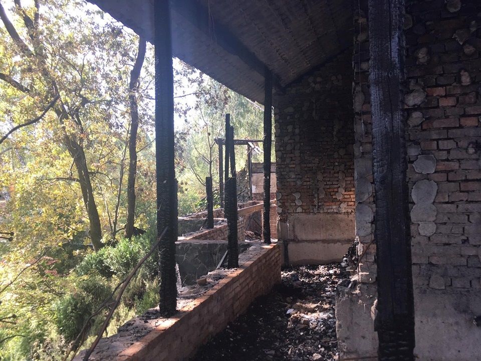 Опубликованы фото последствий пожара в доме экс-главы Нацбанка Украины