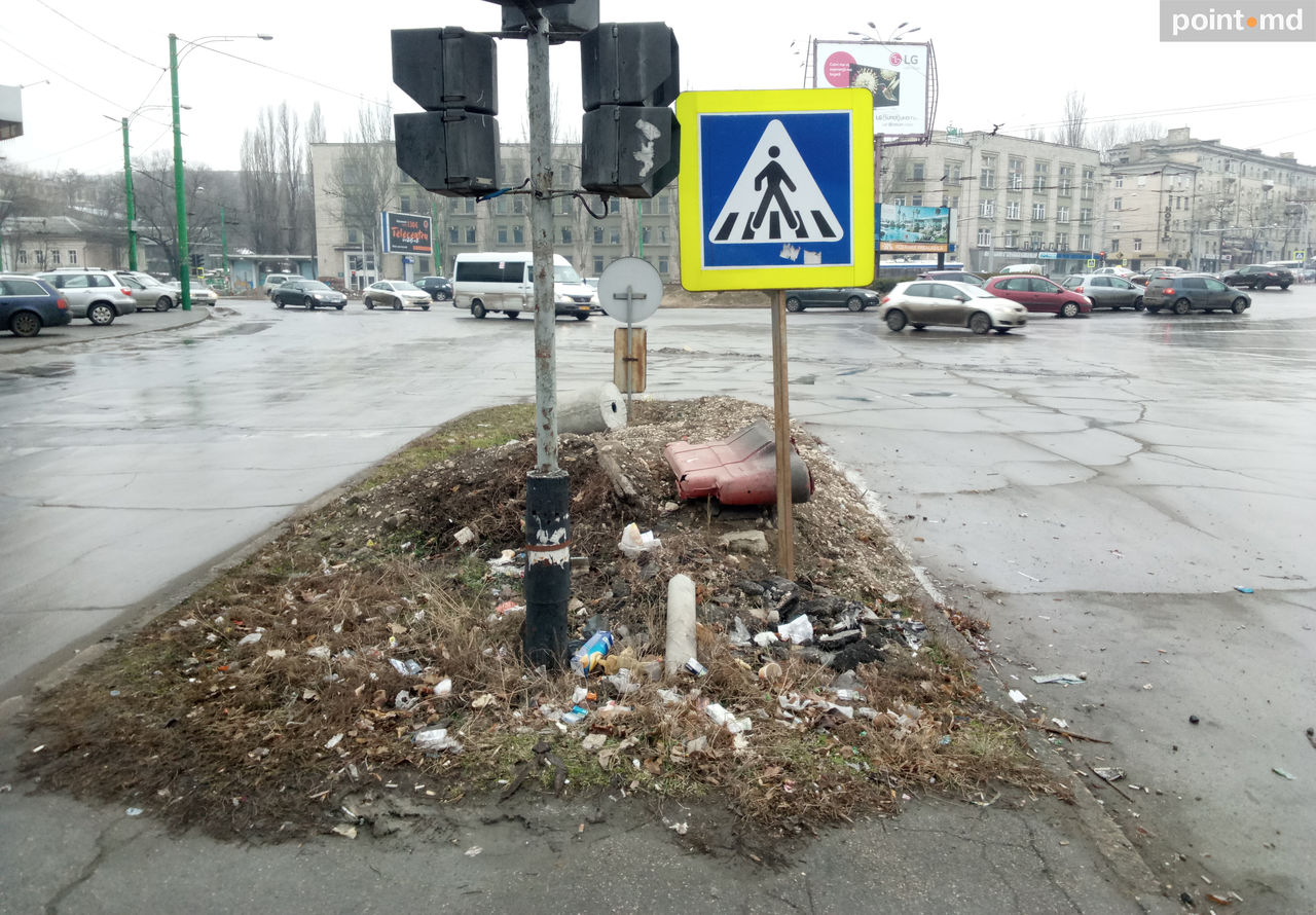 Кишинёв утопает в лужах и грязи