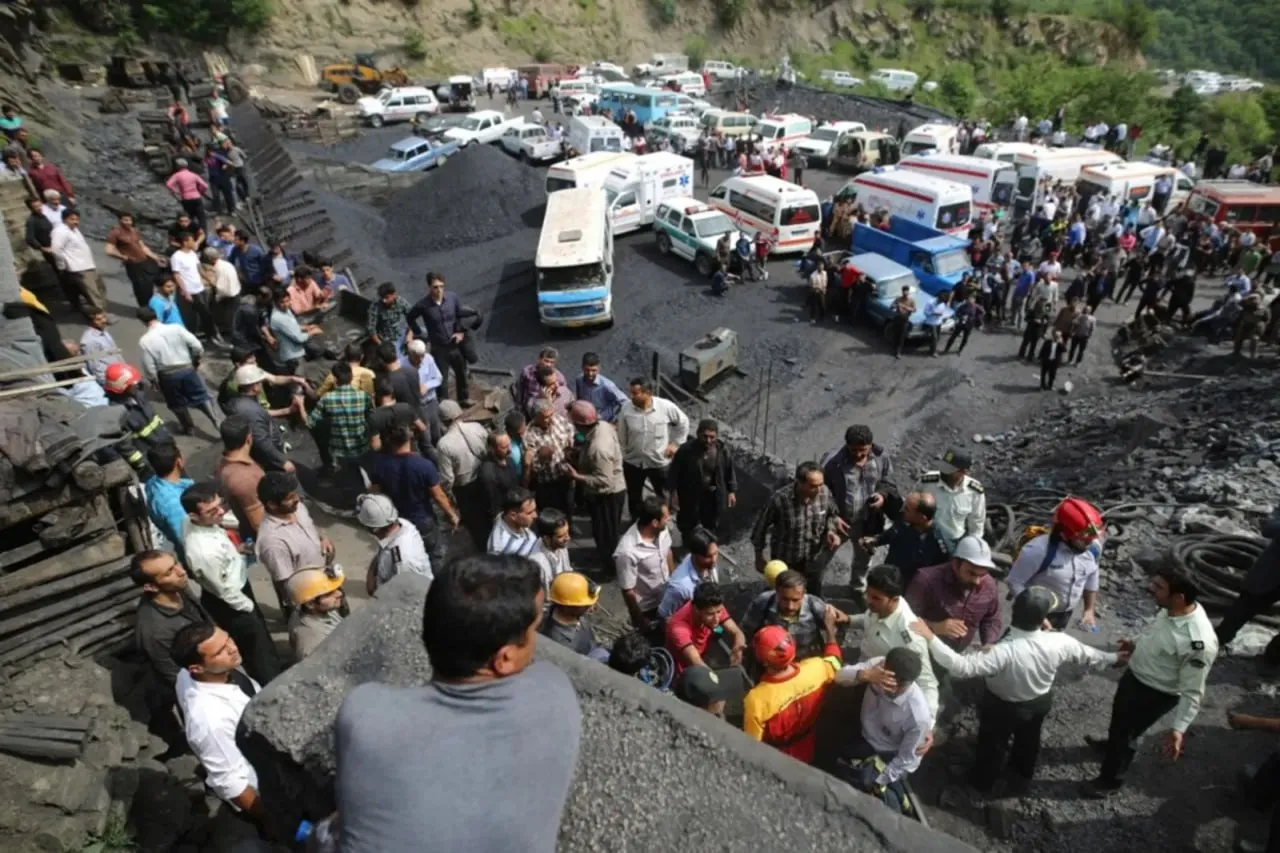 O mină din Iran a explodat: Cel puțin 50 de persoane și-au pierdut viața