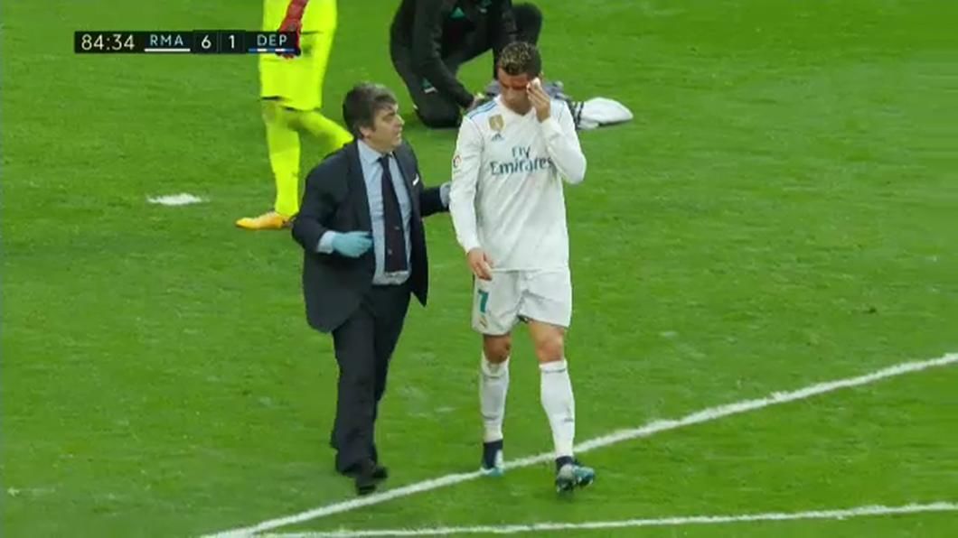 Ronaldo, plin de sânge. Reacţia când s-a văzut pe telefon mobil
