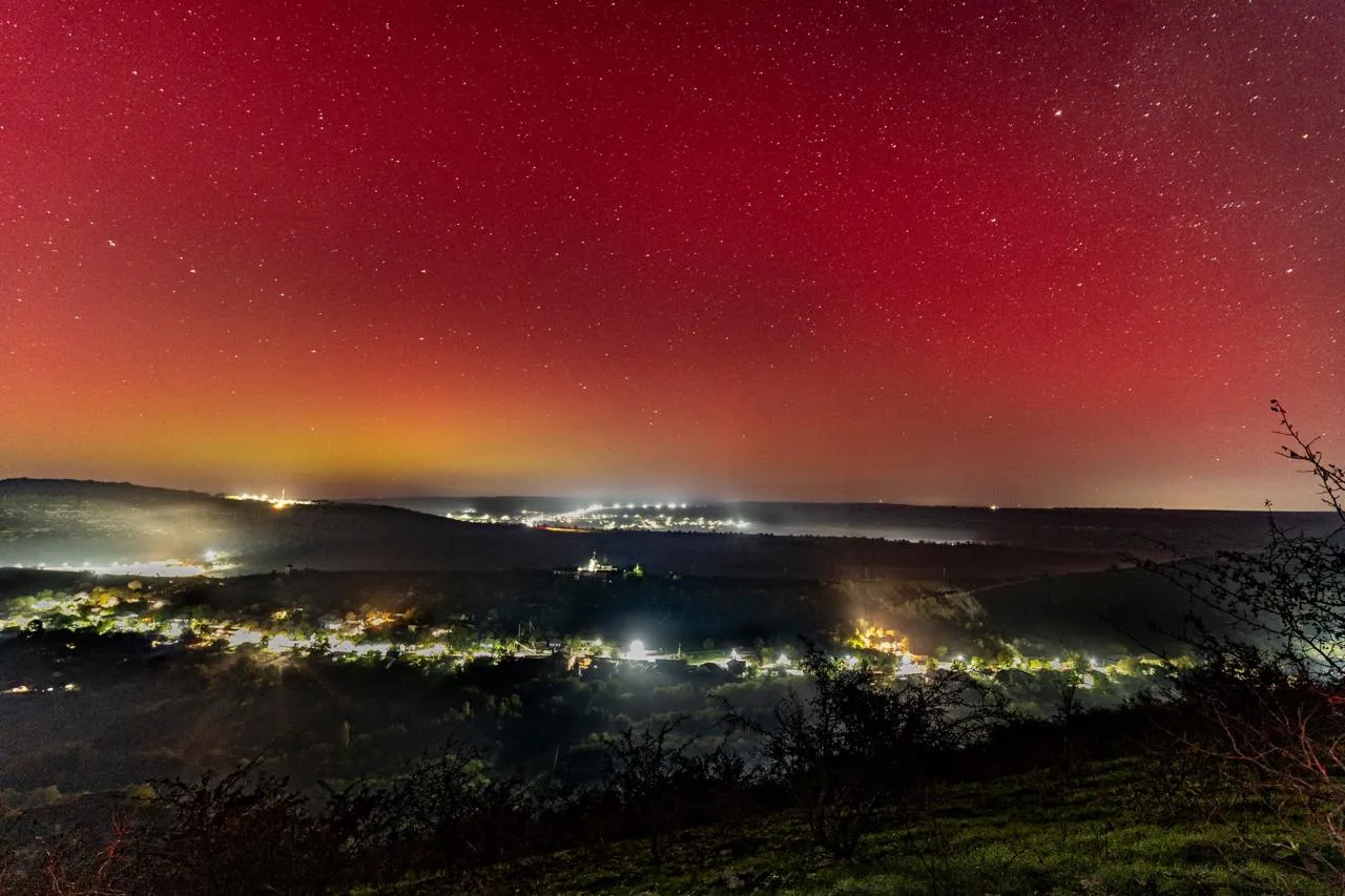 Aurora boreală, văzută în mai multe localități din Republica Moldova