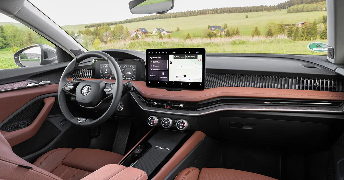 Škoda Moldova представляет новый Superb iV Laurin & Klement Ultra: премиальный комфорт и технологии Plug-in Hybrid
