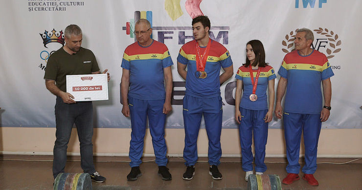 NGM Company наградила спортсменов за медали на чемпионате мира по тяжелой атлетике
