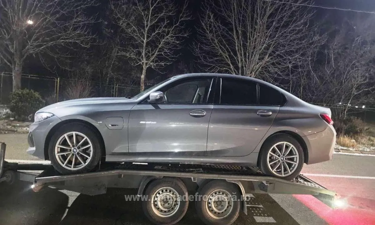 Молдаванин пытался провезти через границу угнанный BMW из Нидерландов