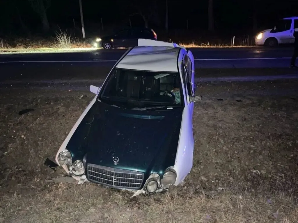Водитель Mercedes скончался в результате ДТП в Единецком районе