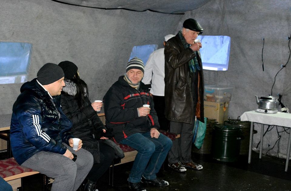 В Кишиневе карабинеры установили палатку для помощи замерзающим