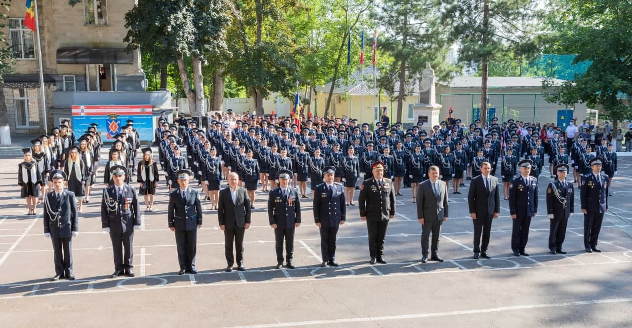 В подразделения МВД будут распределены 137 сотрудников