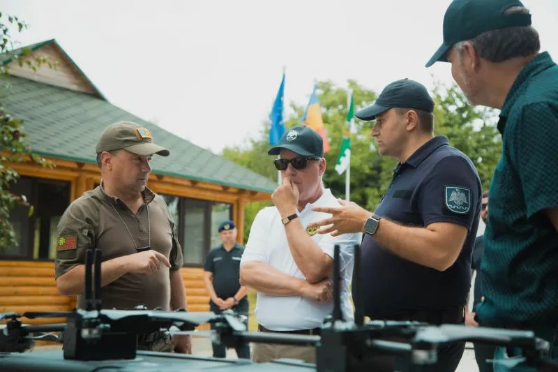 Василой появился на публичном мероприятии с шевроном о "русском военном корабле"