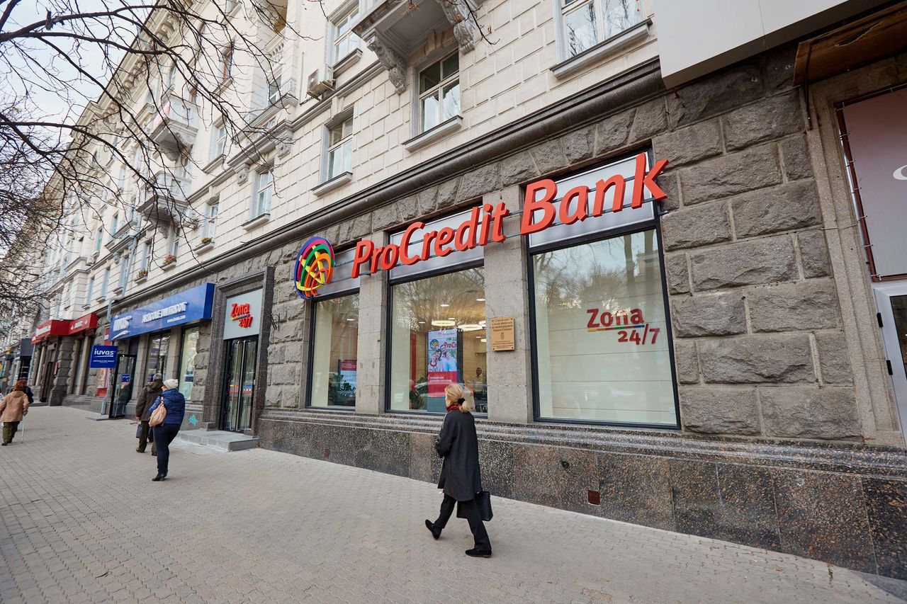 ProCredit Bank обновил для своих клиентов мобильное приложение Mobile banking