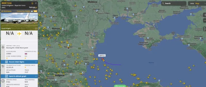 Над Черным морем зафиксировали разведывательный самолет и истребители Британии