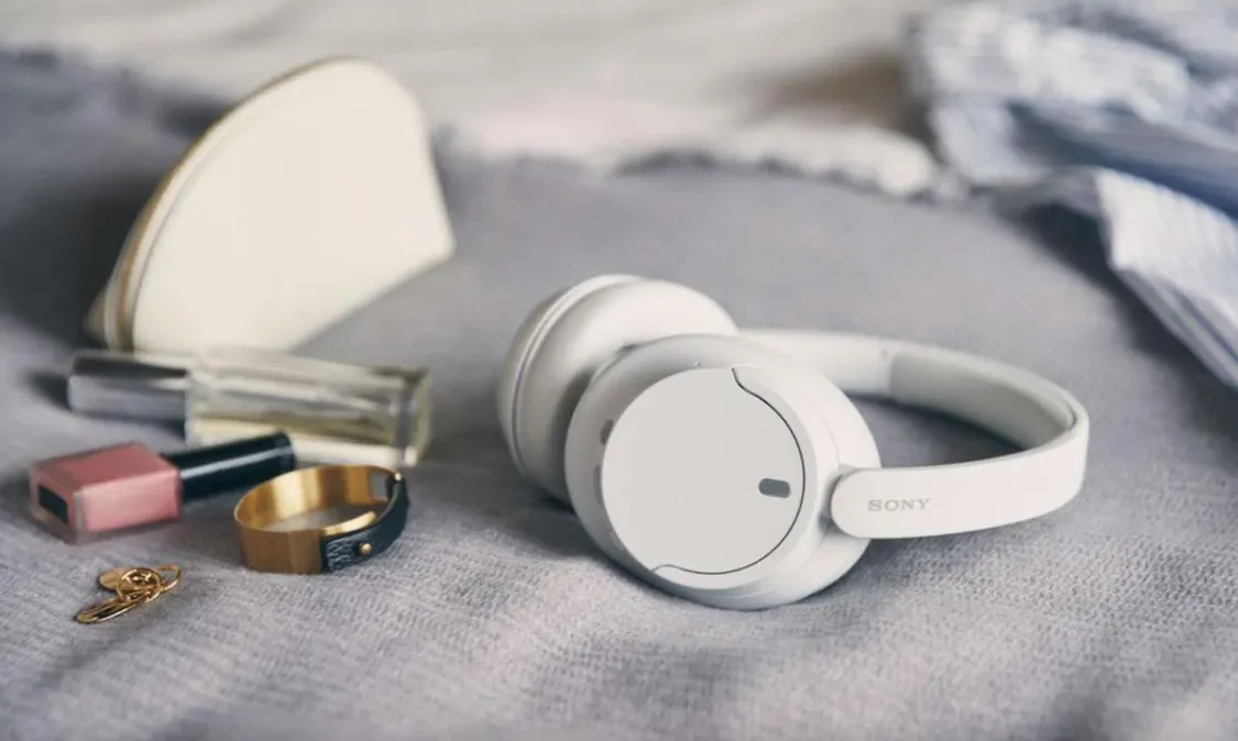 Sony представила новые бюджетные "убийцы" AirPods Max