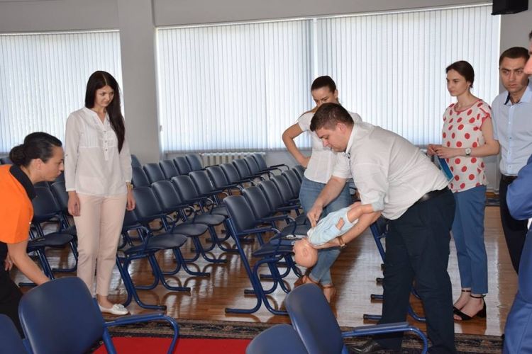 Șeful Procuraturii Anticorupție a fost „pus la pământ”. Motivul