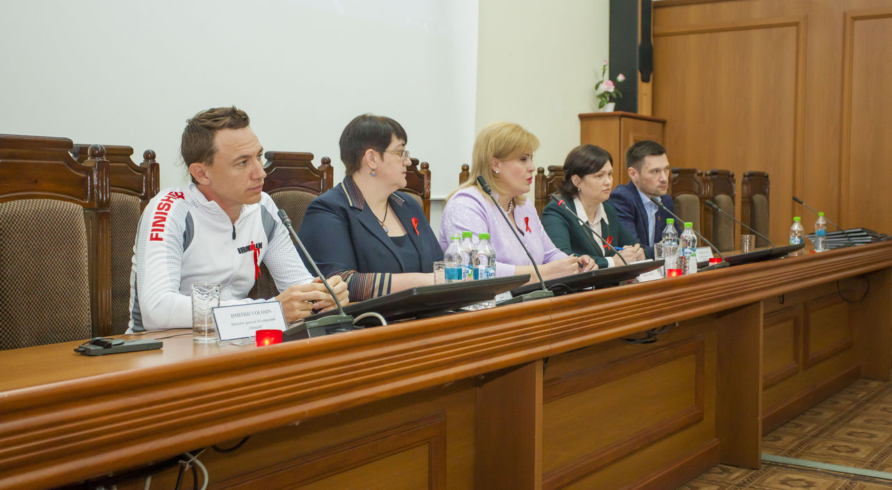 Стартовала кампания “Касается даже тех, кого не касается! Сдай тест на ВИЧ!”