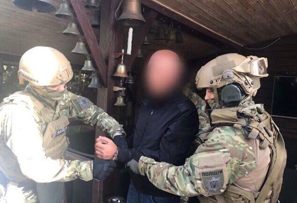 У украинского экс-налоговика нашли миллионы долларов