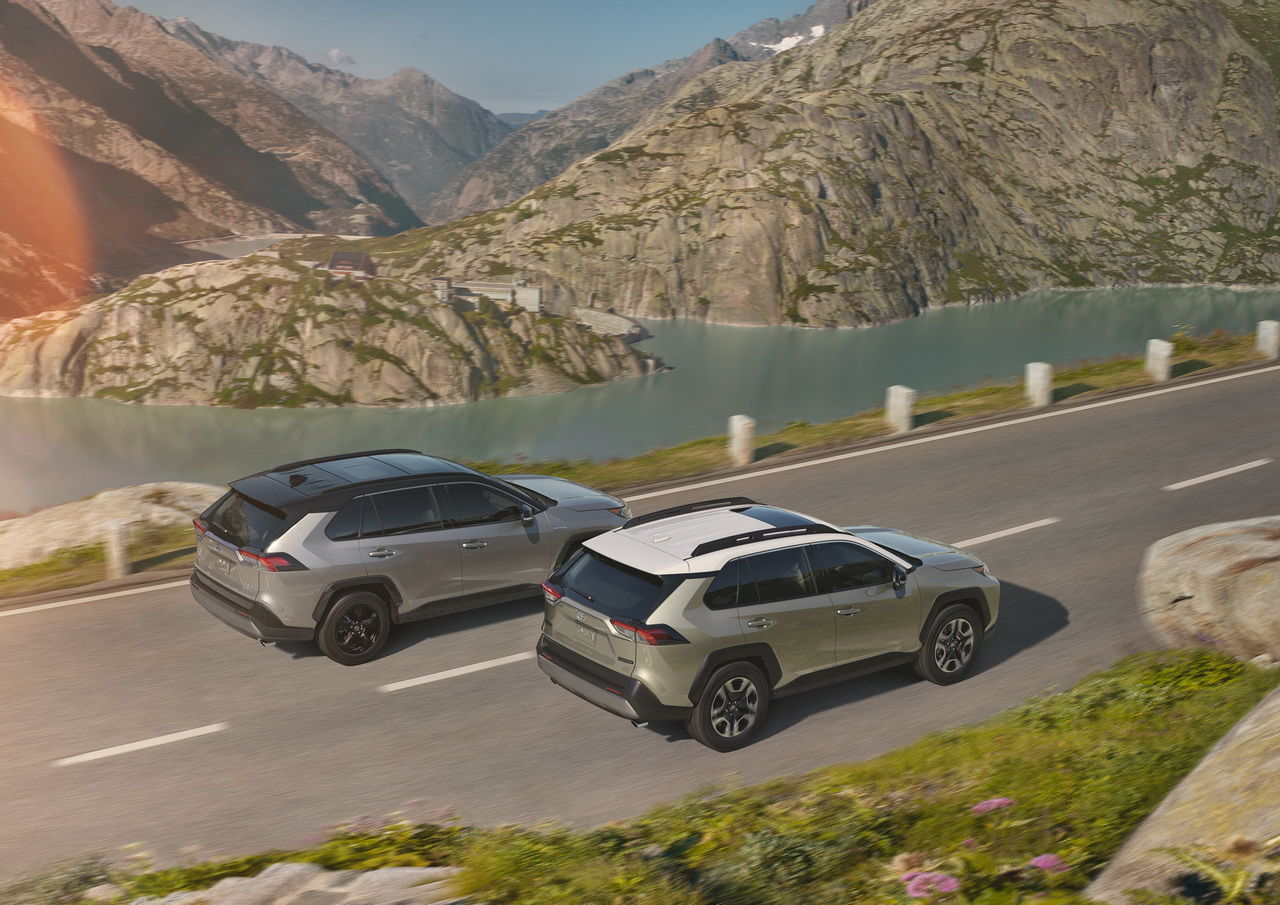 Официально рассекречено новое поколение Toyota RAV4