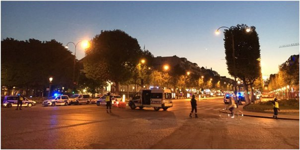 Alertă Franța: Schimb de focuri pe Champs-Elysées, un polițist ucis