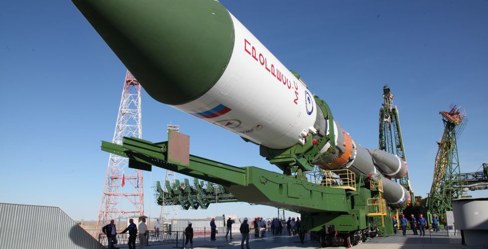 К МКС запустили космический грузовик "Прогресс МС-06"