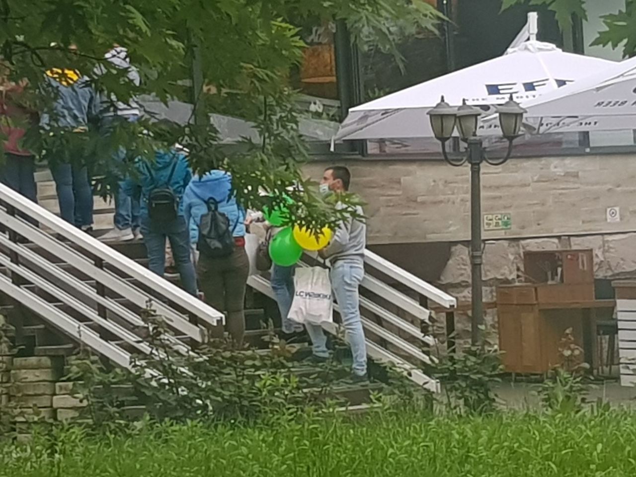 В Кишиневе образовались очереди в рестораны и кафе